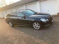 Gebraucht Mercedes E350 265 PS (194 kW) 2011 Schwarz Limousine