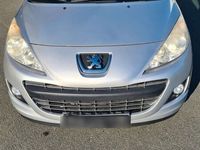 gebraucht Peugeot 207 Family HDi FAP 90 Family