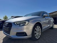 Używany Audi A3 Design 116 KM (85 kW) 2019 Srebrny Sedan/Limuzyna