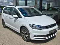 Gebraucht VW Touran Highline 150 PS (110 kW) 2022 Weiß Van / Kleinbus