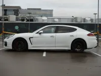 Gebraucht Porsche Panamera Turbo 519 PS (381 kW) 2013 Weiß Kleinwagen