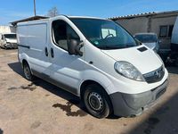 Gebraucht Opel Vivaro 90 PS (66 kW) 2009 Weiß Van / Kleinbus