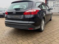 Gebraucht Ford Focus Trend 116 PS (85 kW) 2011 Schwarz Kombi