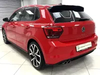Gebraucht VW Polo Select 207 PS (152 kW) 2022 Flashrot Kleinwagen