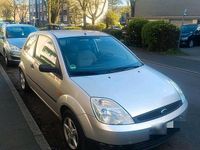 Gebraucht Ford Fiesta 80 PS (58 kW) 2003 Grau Kleinwagen
