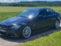 Używany BMW 330 Performance 258 KM (189 kW) 2006 Niebieski Sedan/Limuzyna