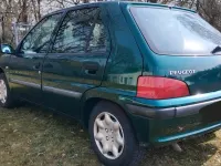 Gebraucht Peugeot 106 60 PS (44 kW) 2001 Grün Kleinwagen