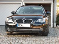 Gebraucht BMW 520 177 PS (130 kW) 2008 Schwarz metallic Kombi
