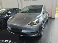 Usata Tesla Model Y Long Range RWD 216 kW (295 CV) 2024 Argento SUV