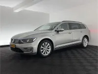 Gebraucht VW Passat GTE 218 PS (160 kW) 2015 Grau Kombi