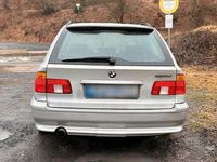 Second-hand BMW 525 163 CP (119 kW) 2003 Argintiu Break