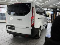 Gebraucht Ford Transit Custom 105 PS (77 kW) 2017 Weiß Van / Kleinbus