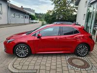 Gebraucht Toyota Corolla Team 140 PS (102 kW) 2023 Karminarot metallic (metallic) Limousine