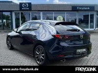 Używany Mazda 3 Selection 180 KM (132 kW) 2021 Niebieski Sedan/Limuzyna