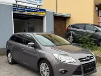 Gebraucht Ford Focus Champions Edition 116 PS (85 kW) 2013 Braun Limousine