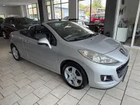 Gebraucht Peugeot 207 CC Allure 120 PS (88 kW) 2014 Silber Cabrio