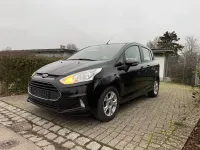 Gebraucht Ford B-MAX 101 PS (74 kW) 2014 Schwarz Van / Kleinbus