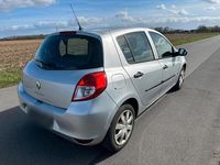 Gebraucht Renault Clio IV 75 PS (55 kW) 2012 Grau Limousine