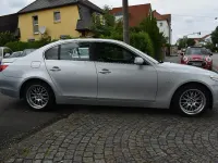 Gebraucht BMW 523 Advantage 177 PS (130 kW) 2005 Silber Limousine