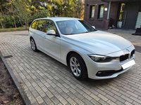 Gebraucht BMW 318 150 PS (110 kW) 2015 Weiß Kombi