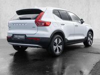 Usado Volvo XC40 Core 163 HP (119 kW) 2024 Branco SUV