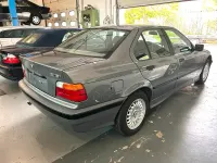 Gebraucht BMW 318 113 PS (83 kW) 1991 Grau Limousine