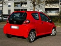 Gebraucht Toyota Aygo Cool 68 PS (50 kW) 2009 Rot Kleinwagen