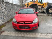 Gebraucht Opel Astra 90 PS (66 kW) 2005 Rot Limousine