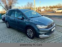 Gebraucht VW Touran Comfortline 116 PS (85 kW) 2017 Grau Van / Kleinbus