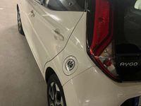 Gebraucht Toyota Aygo X-clusiv 72 PS (52 kW) 2019 Weiß Kleinwagen