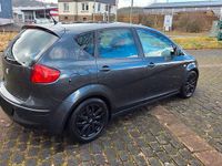 Gebraucht Seat Altea Style 125 PS (91 kW) 2009 Grau Van / Kleinbus