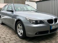 Gebraucht BMW 520 163 PS (119 kW) 2005 Grau Kombi