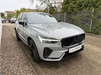 Neu Volvo XC60 Plus 250 PS (183 kW) 2025 Grau SUV