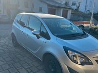 Gebraucht Opel Meriva 120 PS (88 kW) 2011 Silber Van / Kleinbus