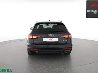 Używany Audi A4 S-Line 163 KM (119 kW) 2023 Czarny Kombi