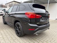 Gebraucht BMW X1 Advantage 150 PS (110 kW) 2018 Schwarz SUV
