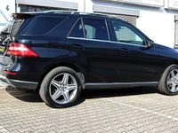 Gebraucht Mercedes ML350 258 PS (189 kW) 2015 Schwarz SUV