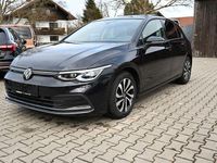Gebraucht VW Golf VIII Active 150 PS (110 kW) 2022 Schwarz Limousine