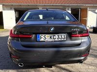 Gebraucht BMW 320 Advantage 190 PS (139 kW) 2019 Grau Limousine