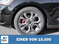 Gebraucht Ford Focus ST-Line 125 PS (91 kW) 2023 Schwarz metallic
