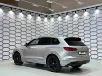 Gebraucht VW Touareg R-line 286 PS (210 kW) 2018 Silber SUV