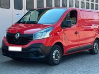 Gebraucht Renault Trafic 95 PS (69 kW) 2019 Rot Van / Kleinbus