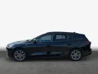 Gebraucht Ford Focus ST-Line X 155 PS (114 kW) 2024 Agate black metallic Kombi