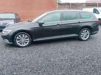 Gebraucht VW Passat Highline 239 PS (175 kW) 2015 Deep black perleffekt Kombi