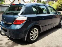 Używany Opel Astra Cosmo 140 KM (102 kW) 2006 Szary Sedan/Limuzyna