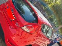 Gebraucht Ford Fiesta SYNC Edition 80 PS (58 kW) 2016 Rot Kleinwagen