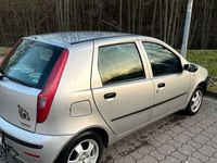 gebraucht Fiat Punto Erdgas /Benzin (5€/100Km)