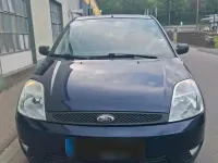 Usata Ford Fiesta 80 CV (58 kW) 2003 Blu Utilitaria