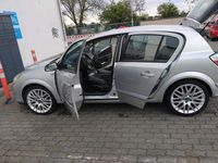 Usata Opel Astra 125 CV (91 kW) 2005 Argento Utilitaria