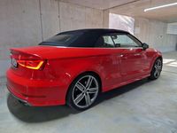Gebraucht Audi S3 Cabriolet Comfort 300 PS (220 kW) 2016 Rot Cabrio